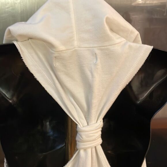 Small Miley Cyrus Max Azria white sleeveless hooded open front cardigan - Picture 7 of 10